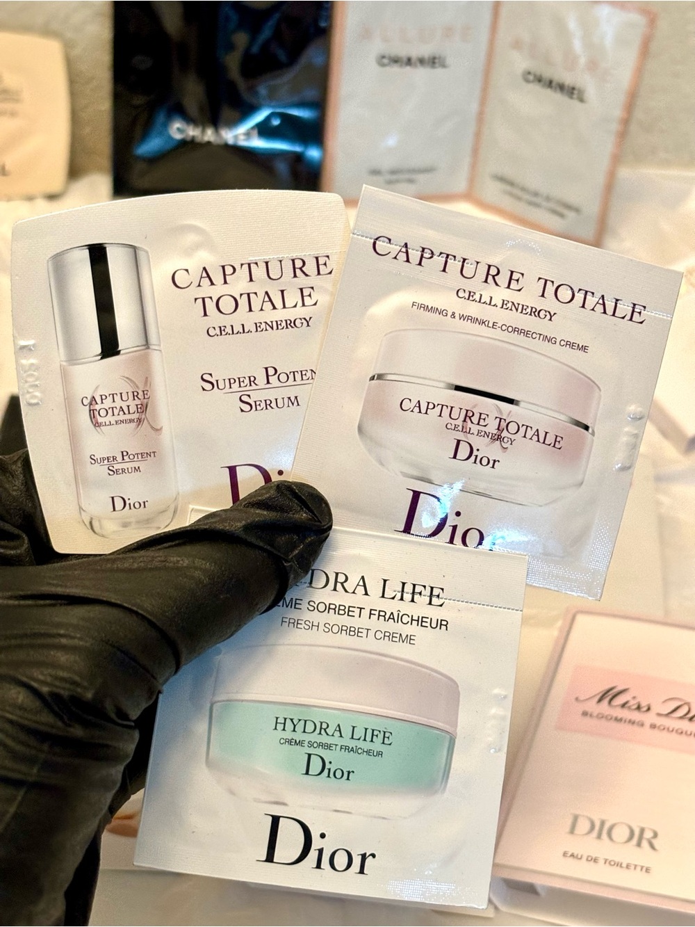 ✨New✨23 Pc Prestige & Luxury Variety Sample Set✨